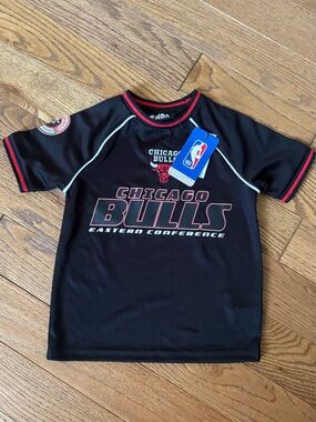 NBA Chicago Bulls Black & Red Kids Jersey Tee